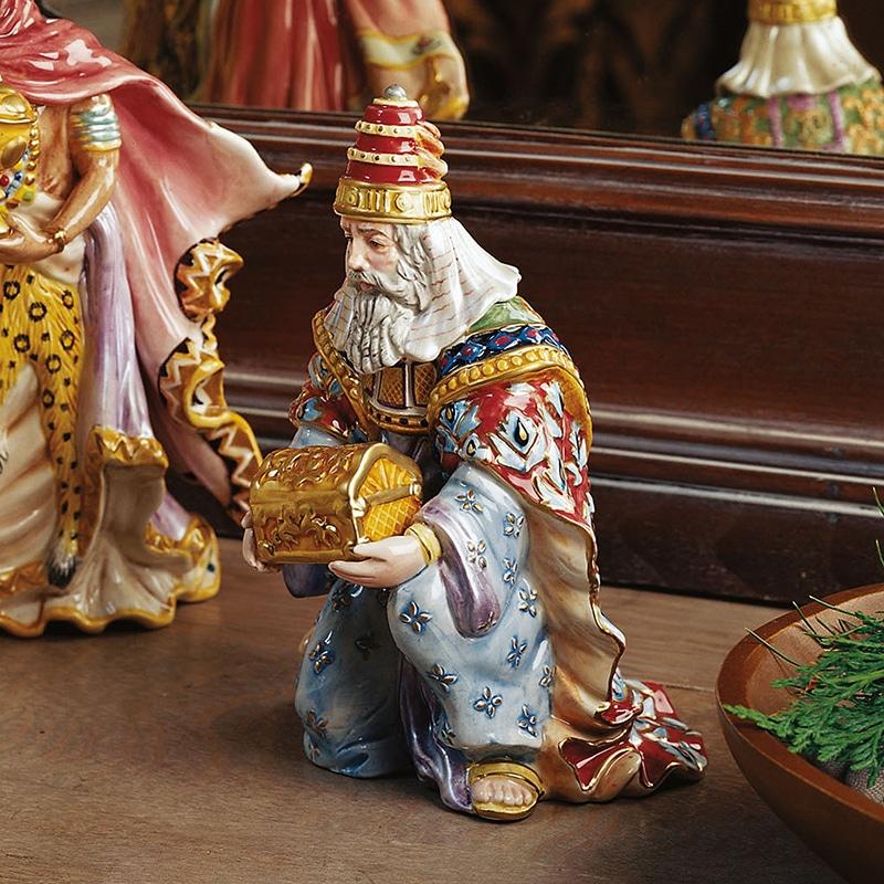 Traditions Porcelain Nativity online set