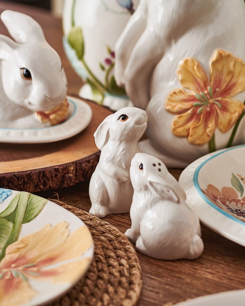 Meadow Rabbit Salt and Pepper Set