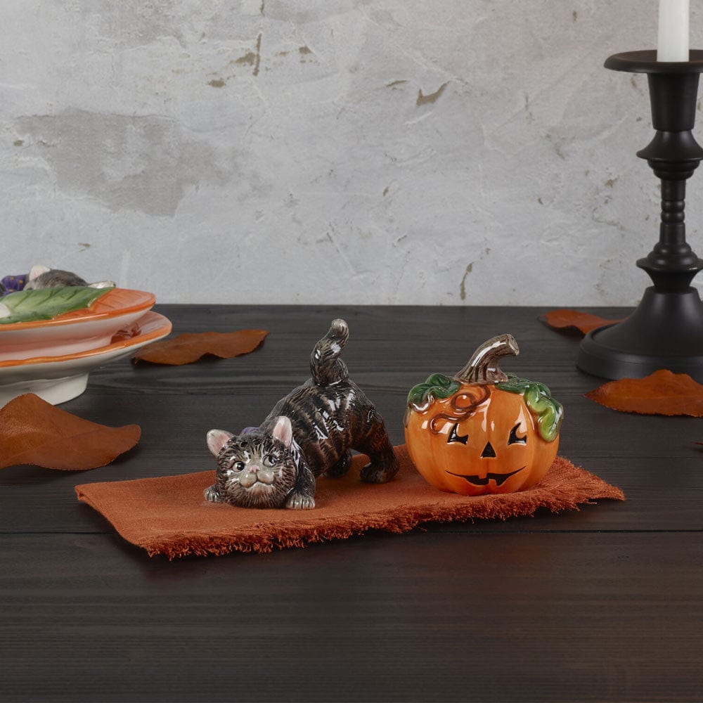 Halloween Kitty and Pumpkin Salt and Pepper Set